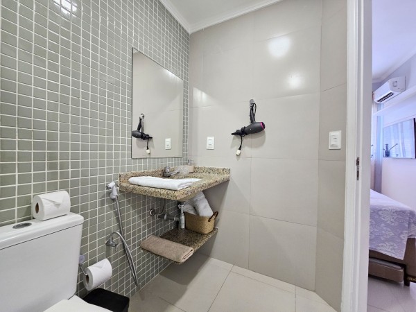 Boulevard Riviera Flat