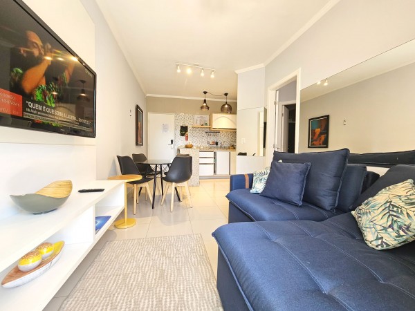 Boulevard Riviera Flat