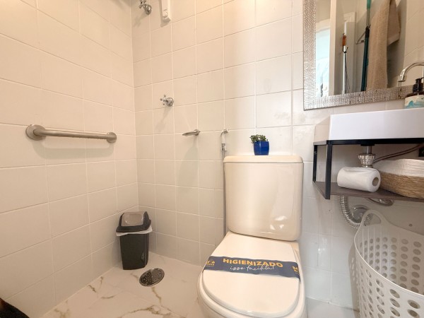 Pé na Areia Frente ao Mar apartamento para aluguel na Riviera